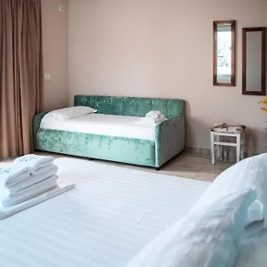 Hotel E Bardhe Butique, Saranda